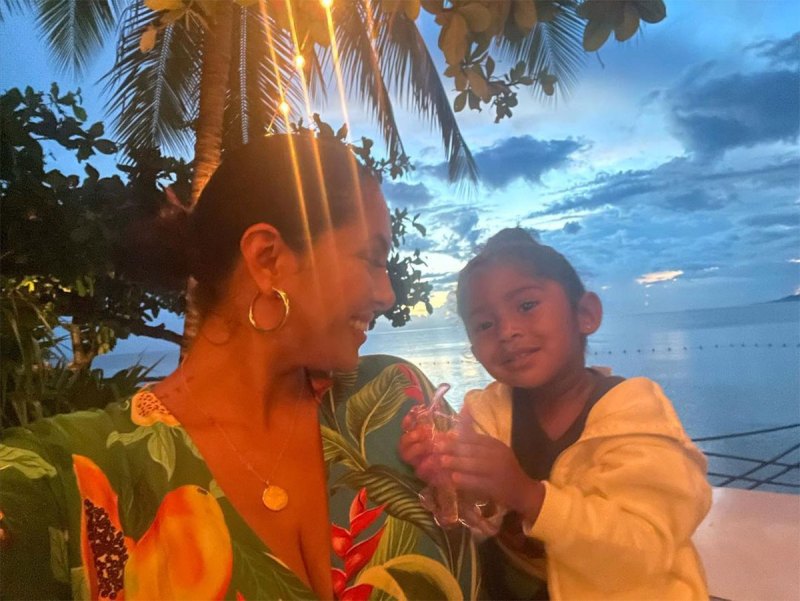 Vanessa Bryant and Daughters Vacation in Jamaica With Late Kobe Bryant Family 6
