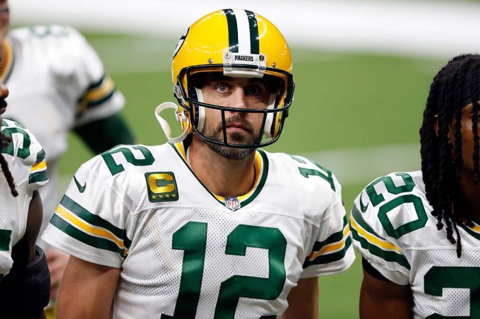 Aaron Rodgers Says He Considered Retiring Green Bay Packers
