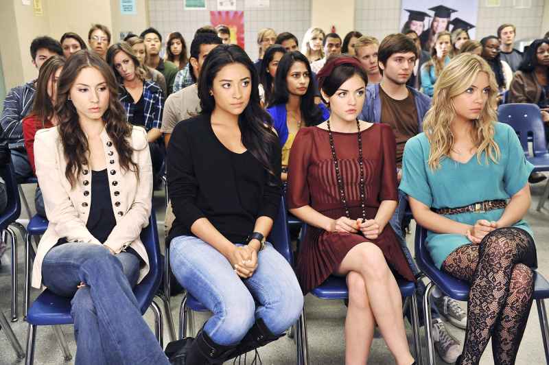 About Pretty Little Liars Spinoff Announces More Details Everything to Know About Original Sin