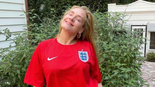 Adele Glows in New Photo As She Praises England After Euro 2020 Loss