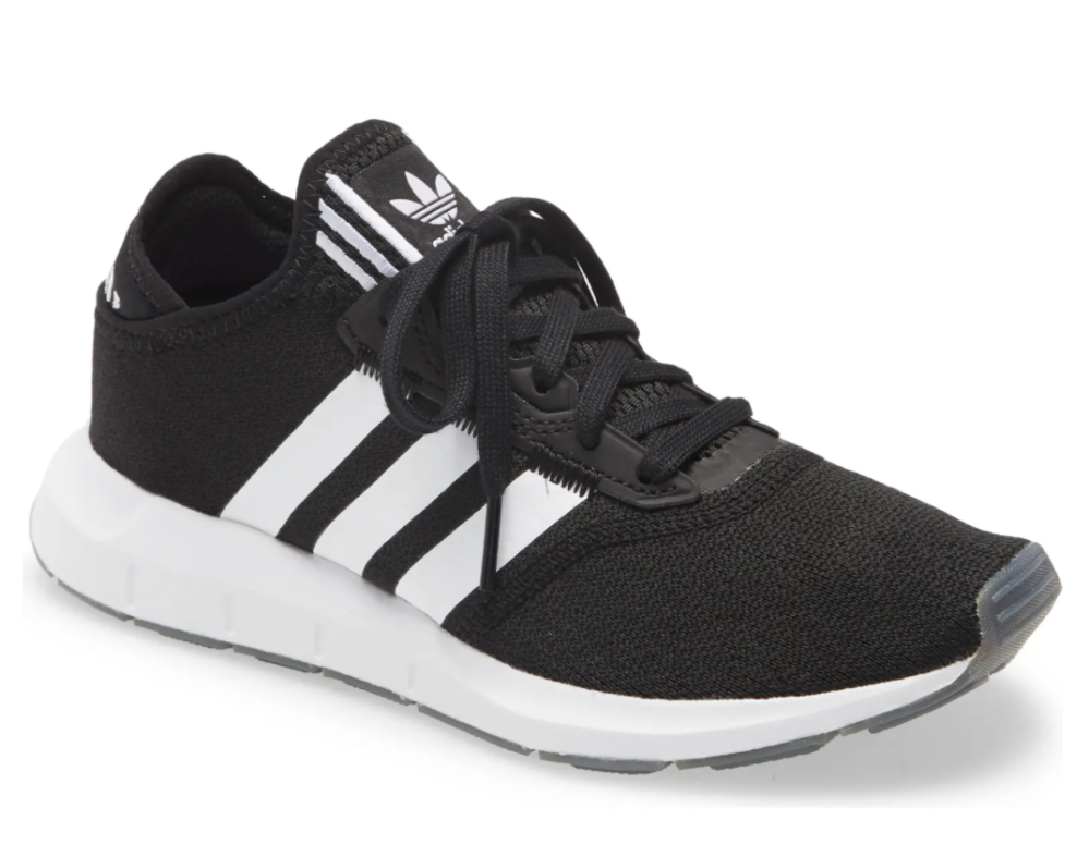 Adidas Swift Run X Sneaker
