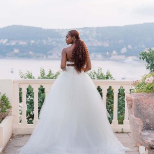 All Details Issa Raes Gorgeous Wedding Glam