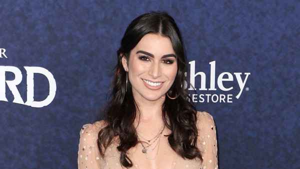 Bachelor Pregnant Ashley Iaconetti Reveals Due Date Throwing Up