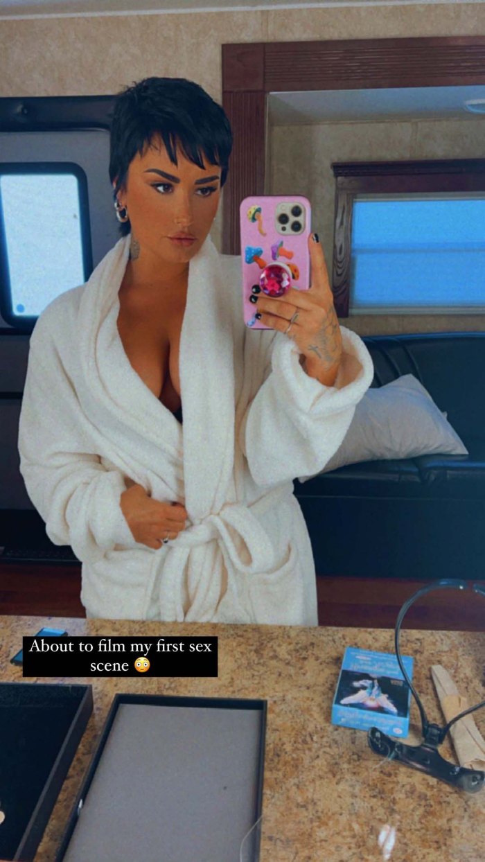 Body Confidence Demi Lovato Shares Lingerie Selfie