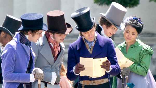Bridgerton Halts Production Season 2 After Positive COVID Test