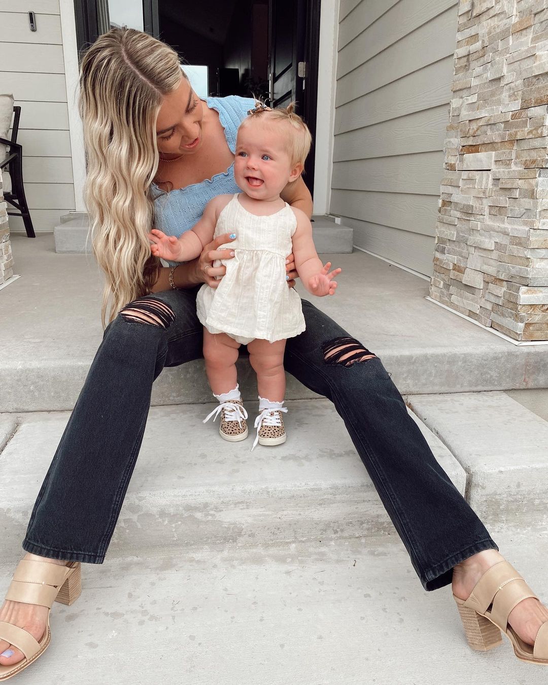 DWTS’ Lindsay Arnold Says 8-Month-Old Daughter Sage Is ‘a Crawling Maniac'