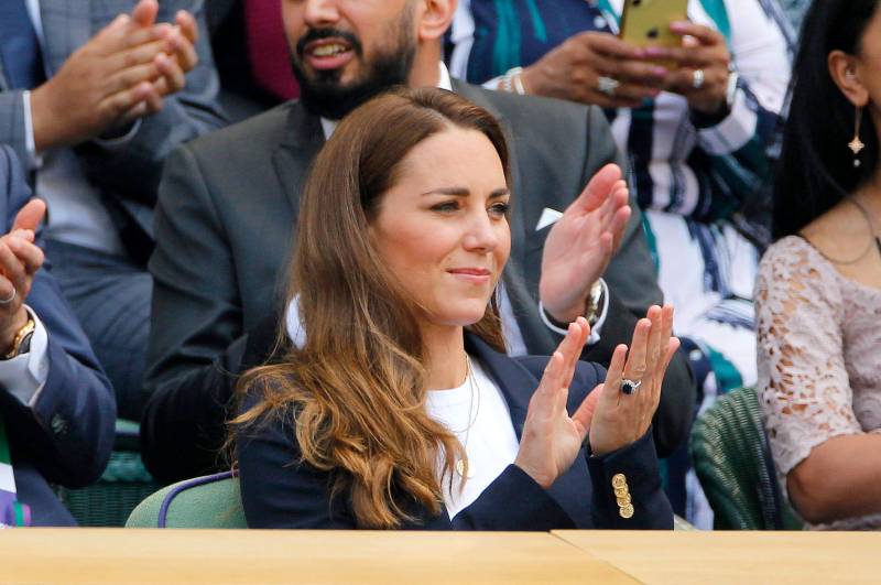 Duchess Kate Middleton Watches Day 1 Wimbledon Tennis TournamentDuchess Kate Middleton Watches Day 1 Wimbledon Tennis Tournament 7