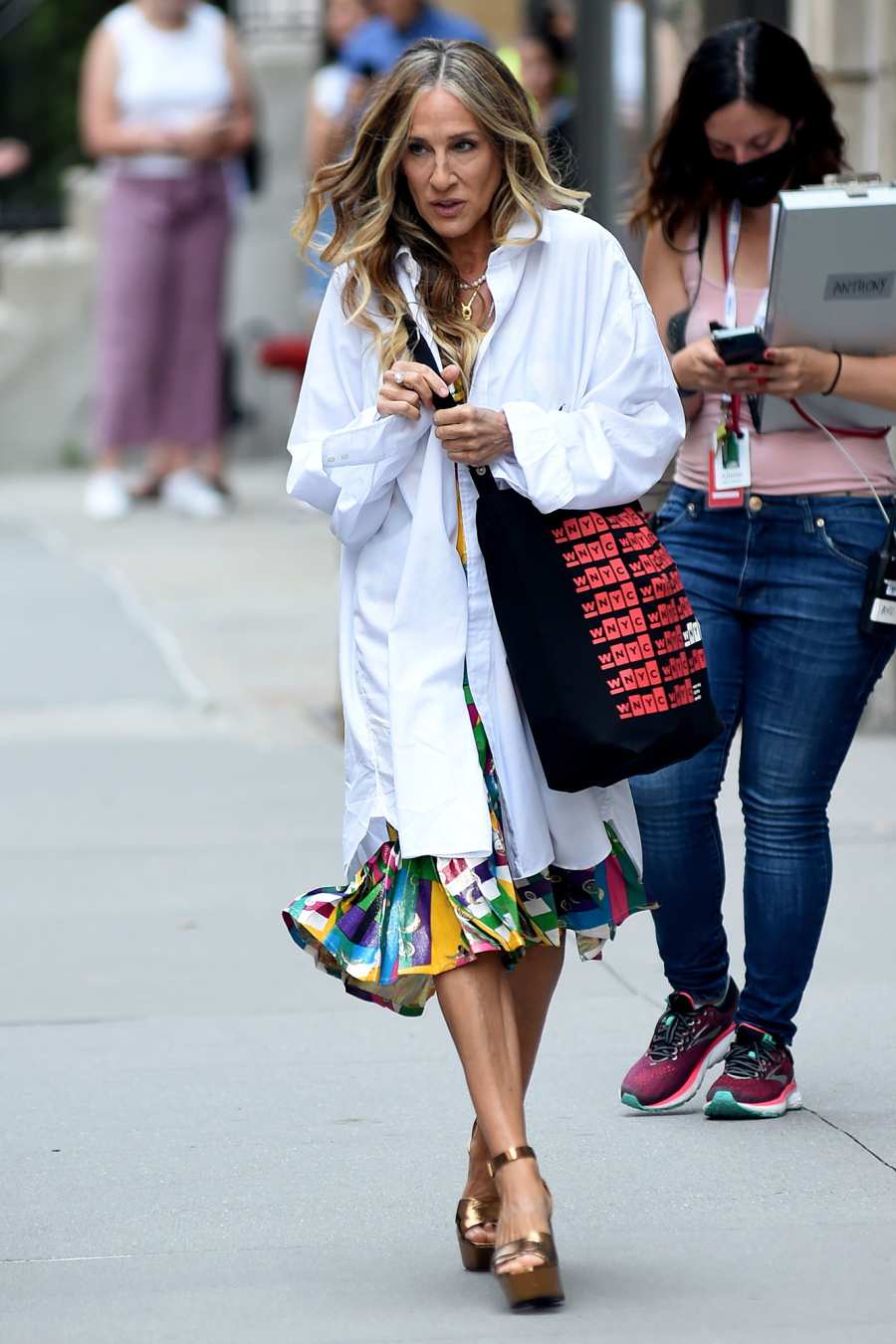 Fabulous Fashion Sarah Jessica Parker Wears on And Just Like That 2
