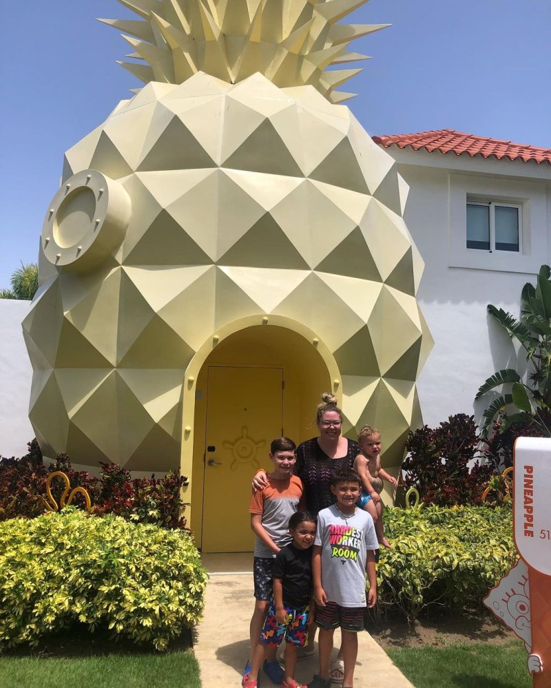 Inside Teen Mom 2's Kailyn Lowry's DR Vacation With 4 Sons Spongebob Summer
