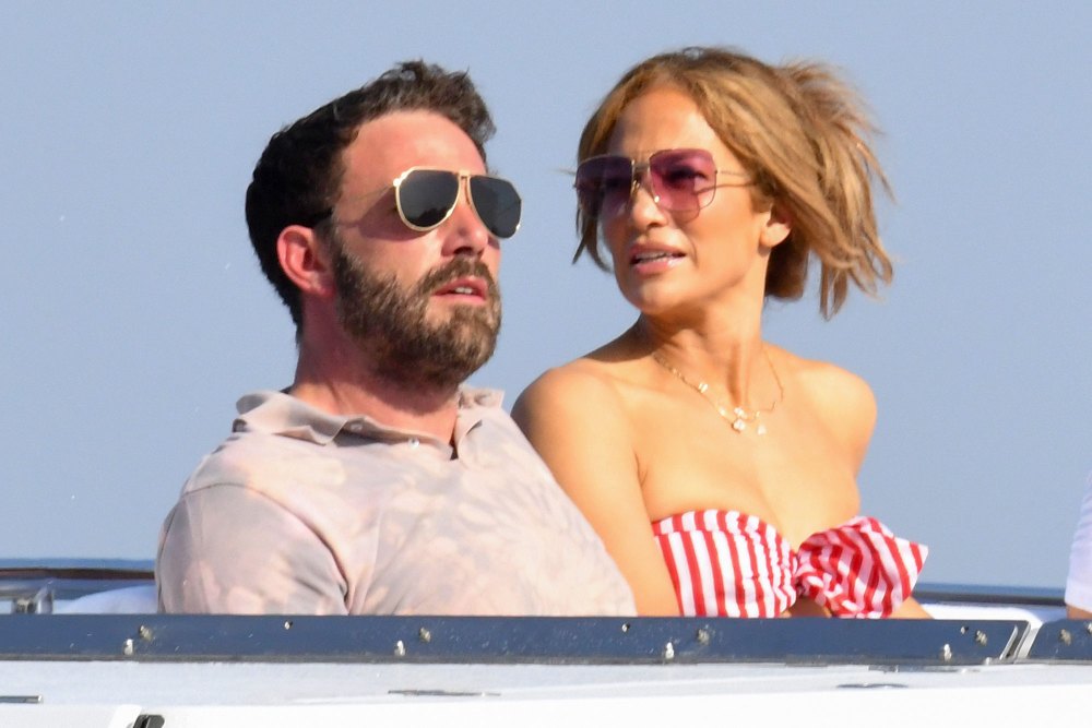Jennifer Lopez and Ben Affleck Pack on the PDA During European Vacation 2