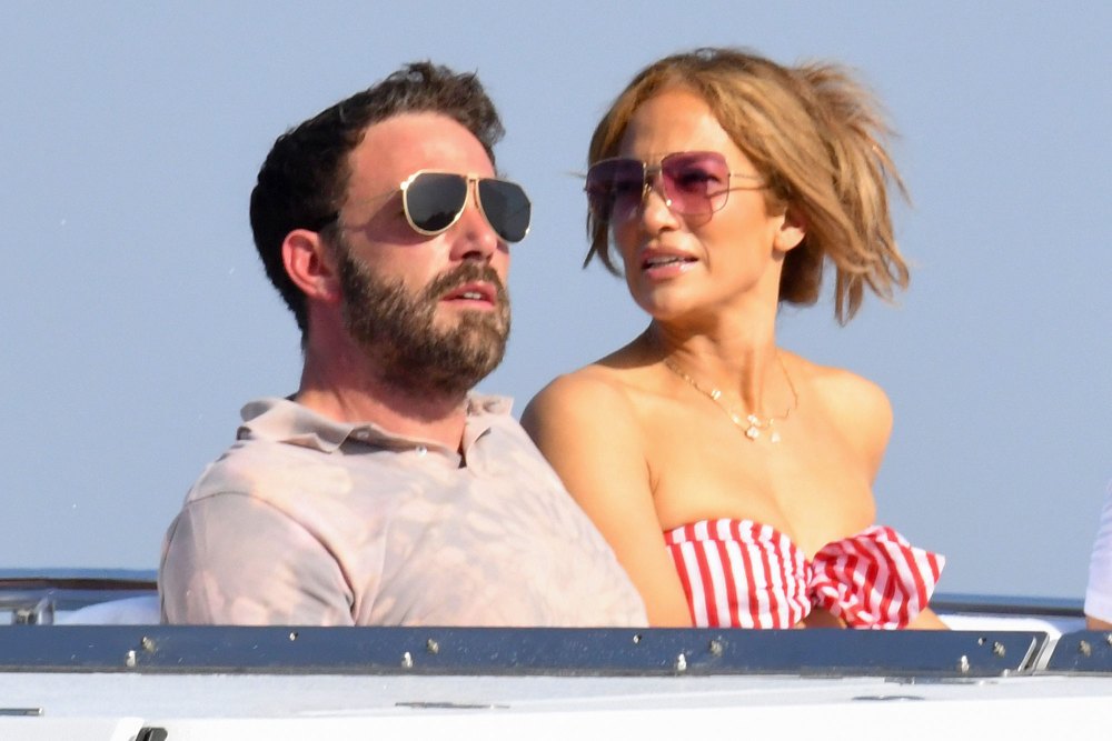 Jennifer Lopez and Ben Affleck Pack on the PDA During European Vacation 2