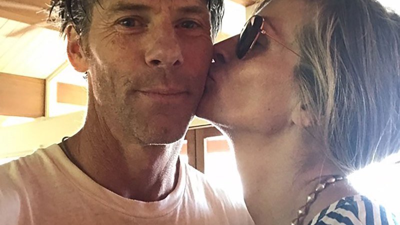 Anniversary Selfie! Julia Roberts and Husband Danny Moder Share Rare Photo