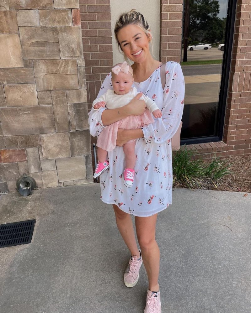 Mommy and Me! Sadie Robertson’s Sweetest Moments With Daughter Honey