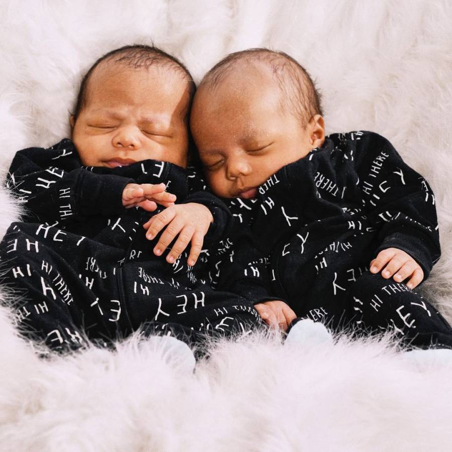 Nick Cannon and Abby De La Rosa Celebrate Twin Sons’ 1st Month With Family Photos