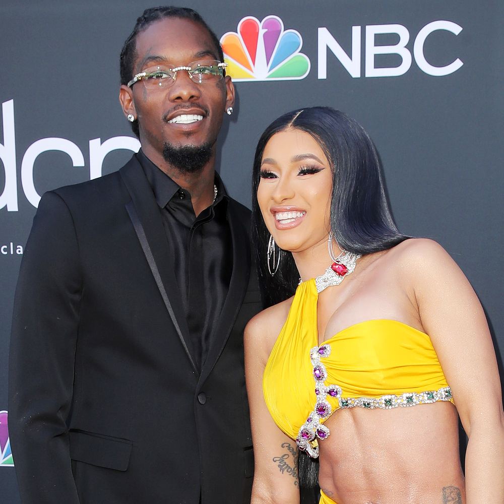 Pregnant Cardi B Shows Her Offsets 2nd Baby Kicking