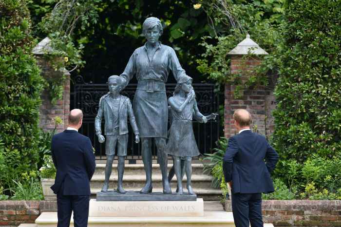 Prince William and Prince Harry Reunite Princess Diana Statue Unveiling Amid Feud 8