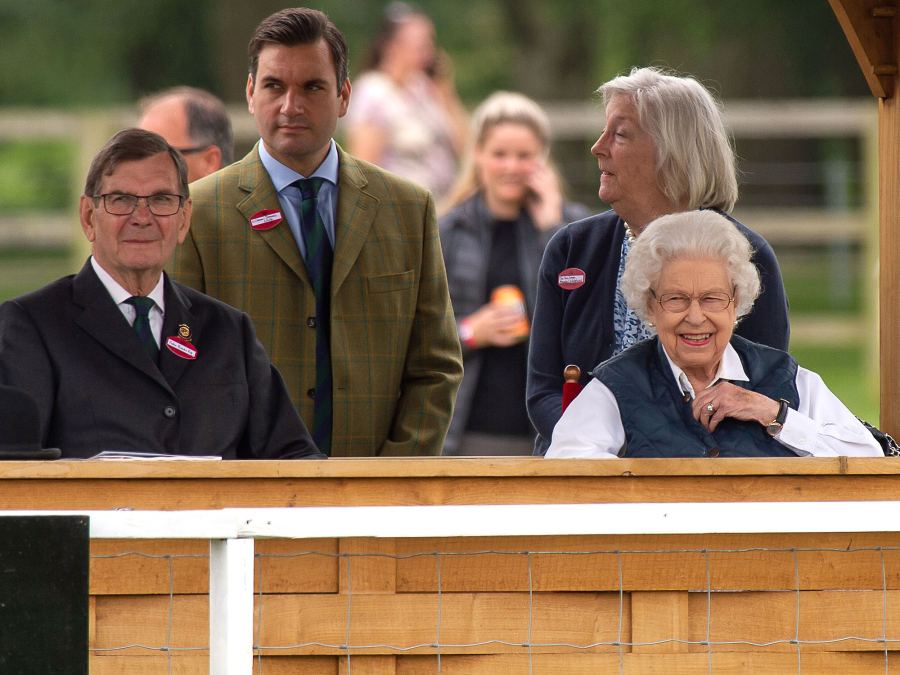 Queen Elizabeth Attends the Royal Windsor Horse Show 9