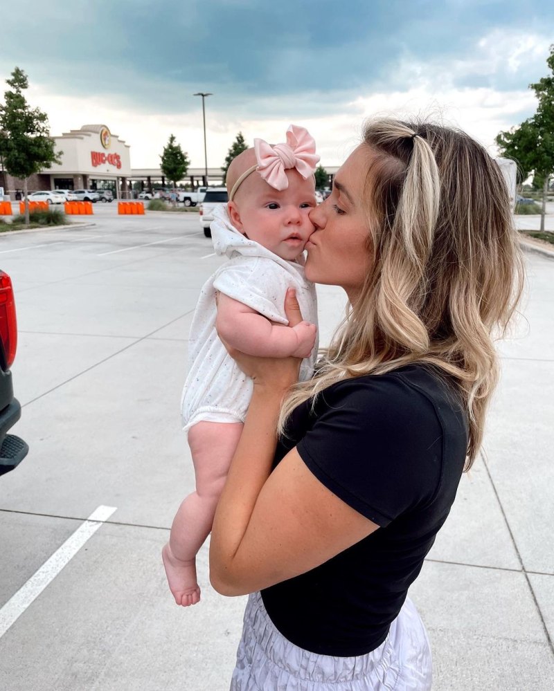 Sadie Robertson Shares Regrets After Road Trip With 2-Month-Old Daughter