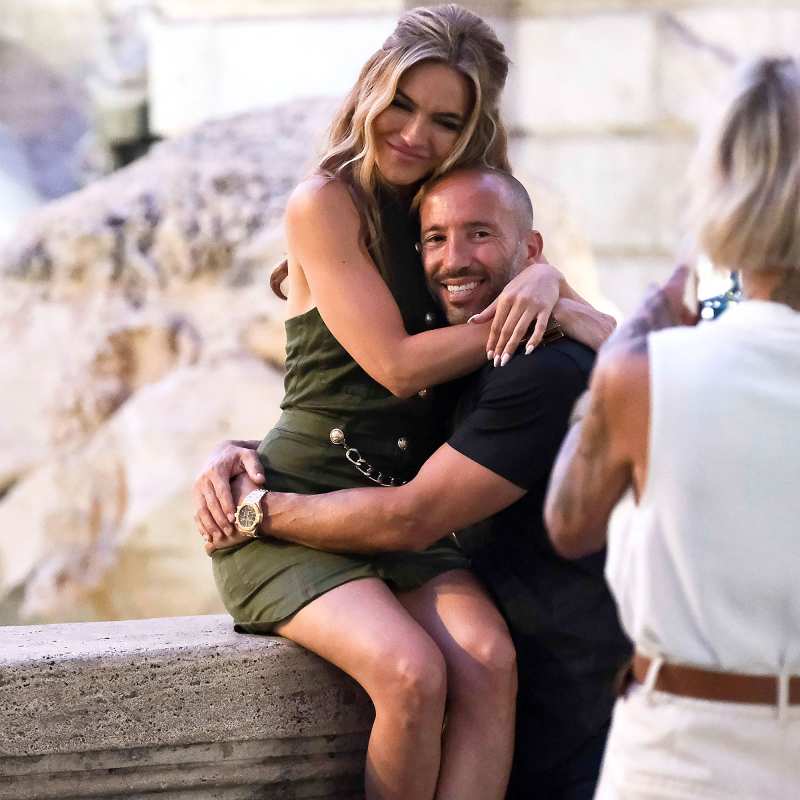 Selling Sunset's Chrishell Stause and Jason Oppenheim Makeout in Italy: Photos