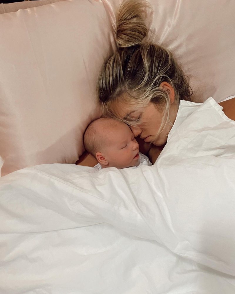 So Sleepy! Sadie Robertson, Christian Huff's Daughter Honey's Baby Album