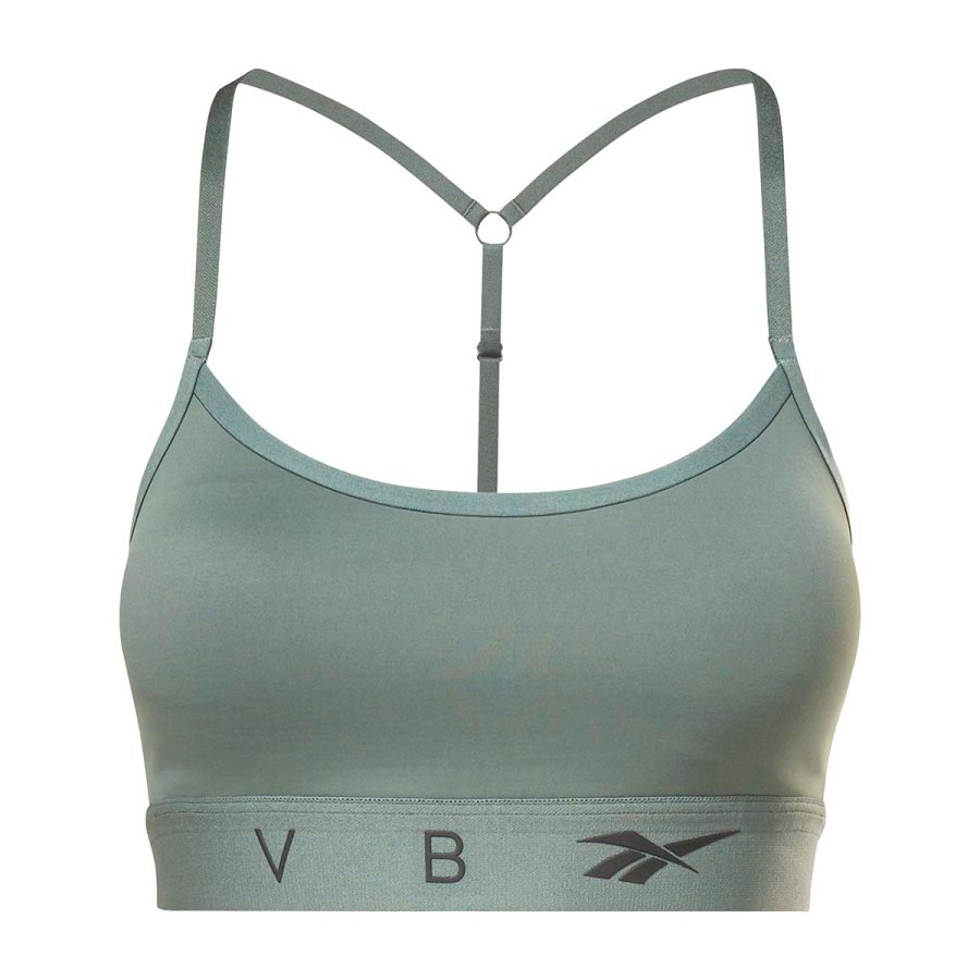 Victoria Beckhams Latest Reebok Collab Starts Just 80 Photos
