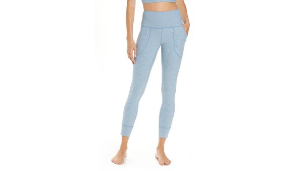 nordstrom-anniversary-sale-zella-leggings-blue