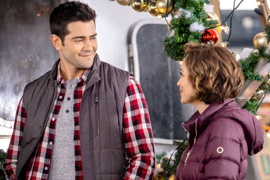 A Guide Hallmark Channel Leading Men Jesse Metcalf