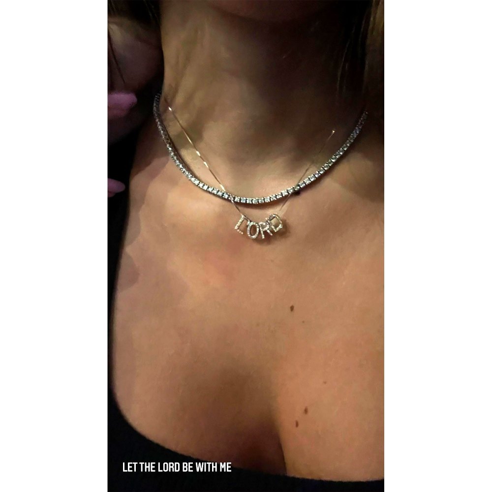 Amelia Hamlin Has a Diamond ‘Lord’ Necklace in Honor of Scott Disick
