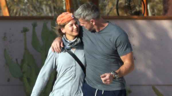 Ant Anstead Makes His Relationship With Renee Zellweger Instagram Official PDA
