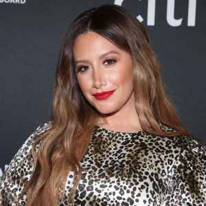 Ashley Tisdale Shows 4-Month Postpartum Body After Diastasis Recti Struggle Promo