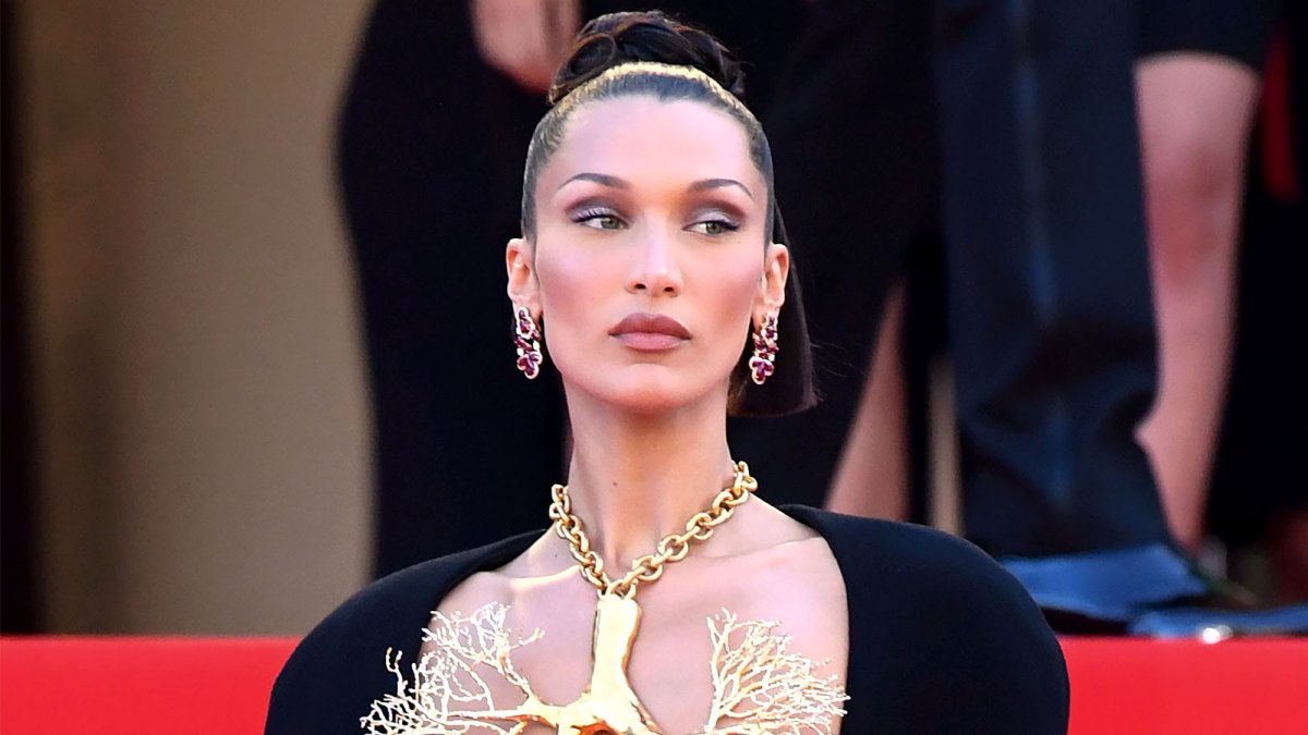 Bella Hadid Recalls “Enormous Pressure” to Project “Sexbot” Image