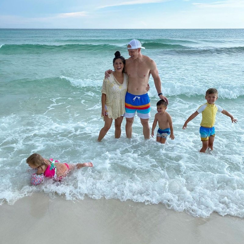 Catherine Giudici, Sean Lowe and More Celeb Families' 2021 Beach Pics