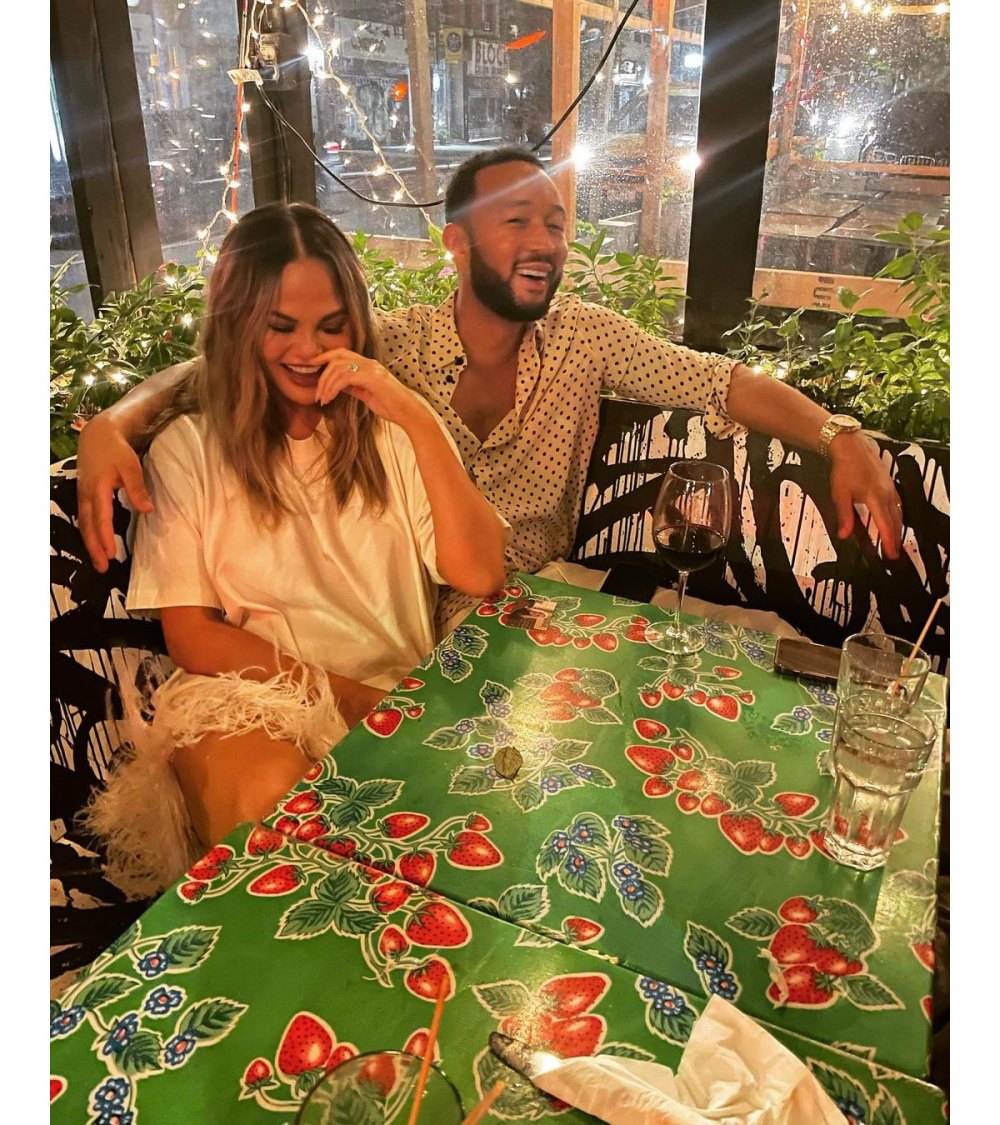 Chrissy Teigen Explains Why Hasn&rsquo;t Fully Processed 2020 Miscarriage 2 John Legend Dinner