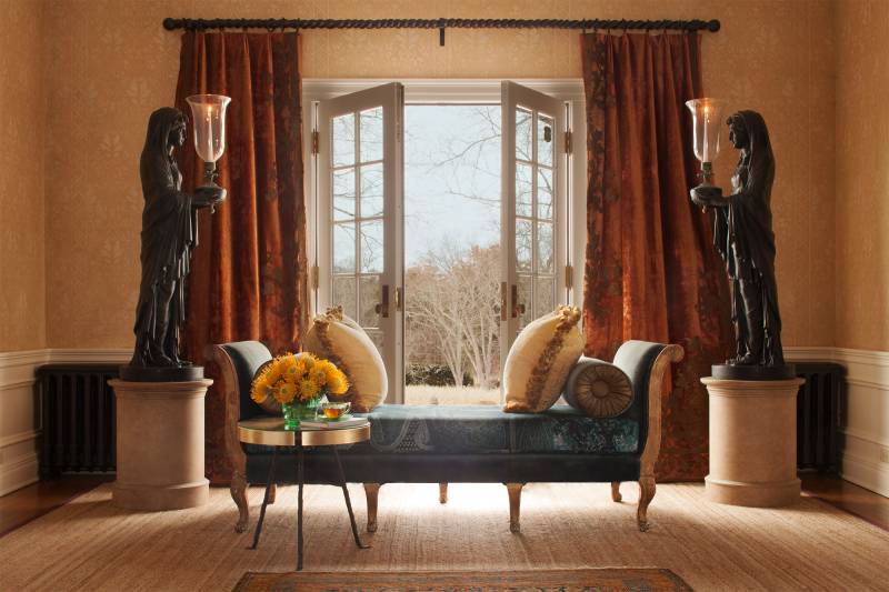Entry Hall Daybed Mick Hales Real Housewives of New York’s Dorinda Medley Is Renting Out Her 18-Acres Blue Stone Manor
