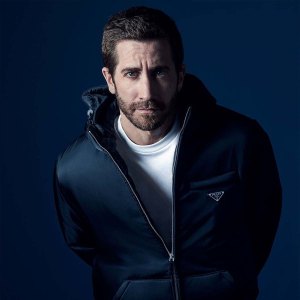 Fans Are Losing It Over Jake Gyllenhaals Steamy Campaign Prada