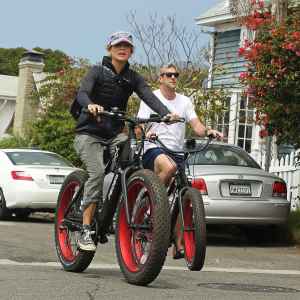 Fit Couple! Renee Zellweger and Ant Anstead Stay Active With Baby Hudson: Photos