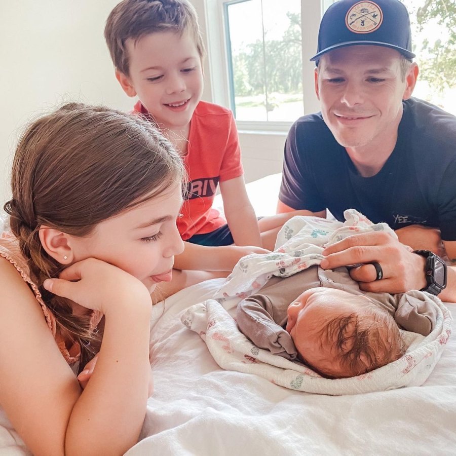 Granger Smith’s Kids Meet Newborn Son Maverick: ‘Welcome Home, Buddy’