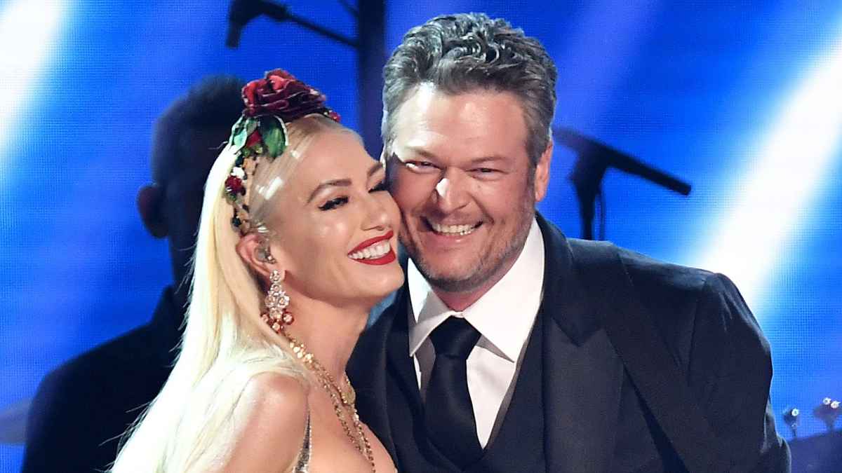 Gwen-Stefani Has Custom Shoes With Blake Shelton Face Them