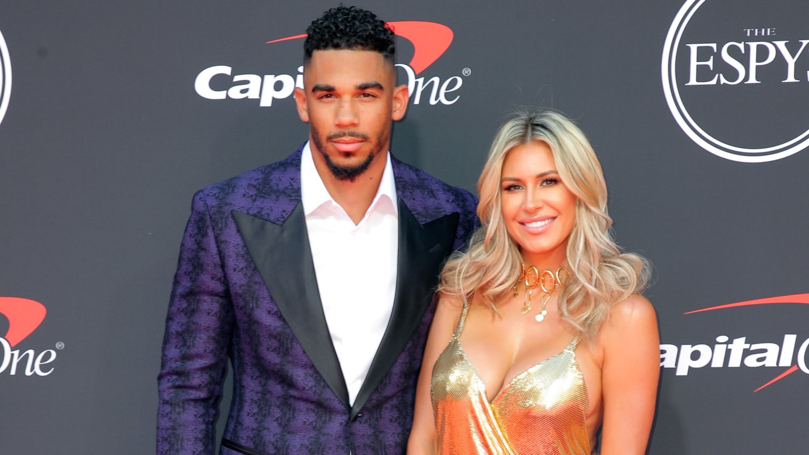 Hockey Player Evander Kane's Pregnant Wife Claims He Bets on His NHL Games