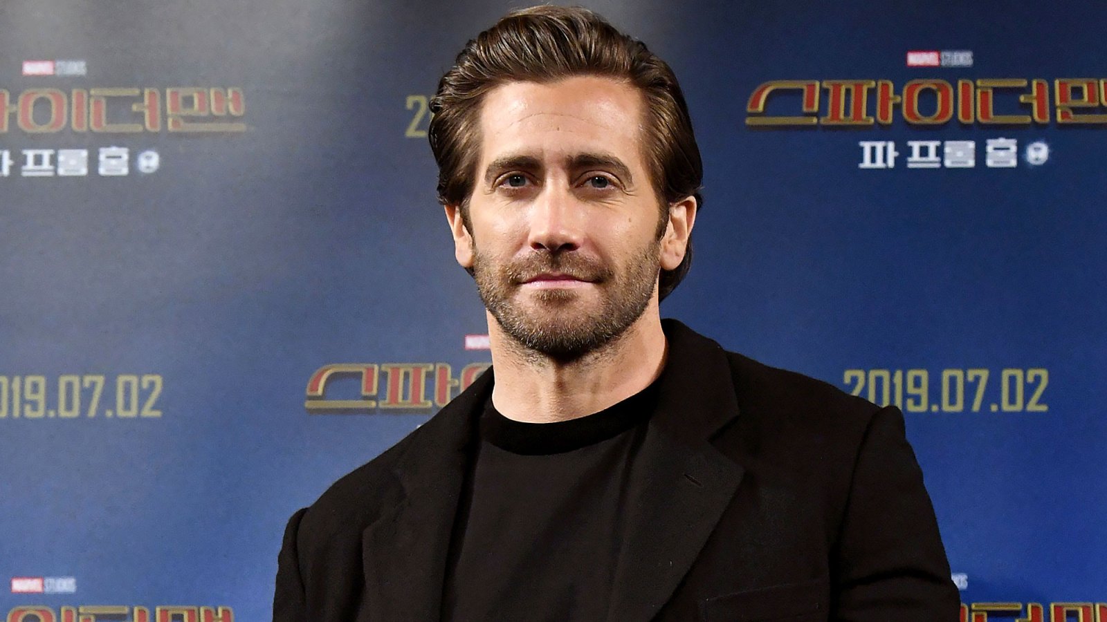 Jake Gyllenhaal Doesn't Find It 'Necessary' to Shower Often