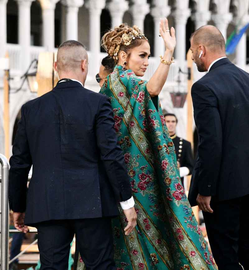 Jennifer Lopez Regal Vision at the Dolce Gabbana Show Wardrobe Malfunction
