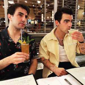 Joe Jonas Shows Off Necklace With Daughter Willa Name