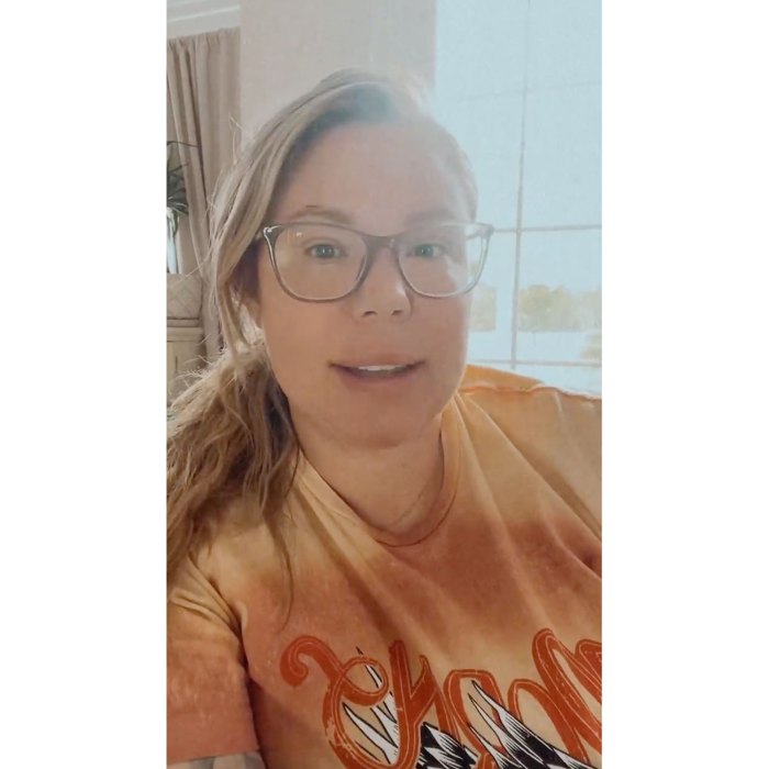 Kailyn Lowry Says She Will Probably Have More Kids With Right Person Instagram Story Glasses Orange Shirt