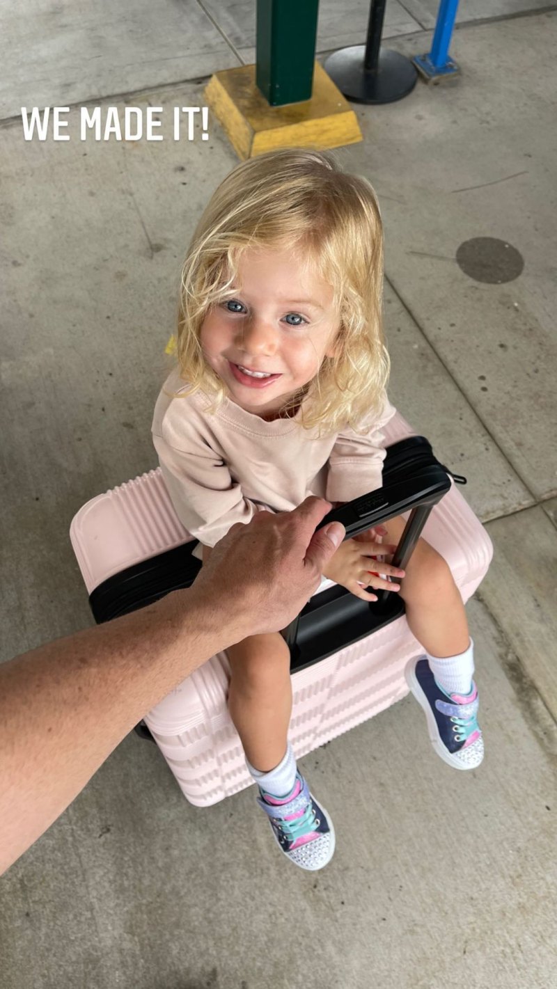 Lauren Burnham, Arie's 1st Trip to Hawaii Home With 3 Kids
