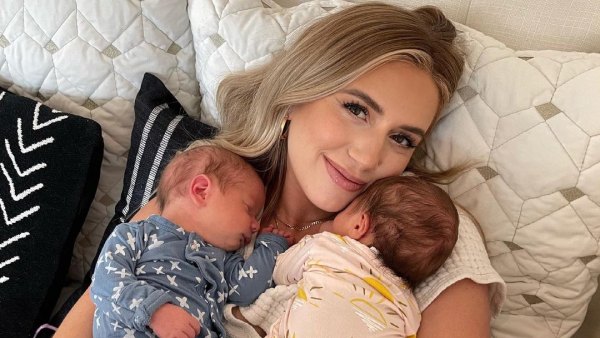 Lauren Burnham Breast-Feeds Both Twin Babies at Once in Sweet Shot Promo