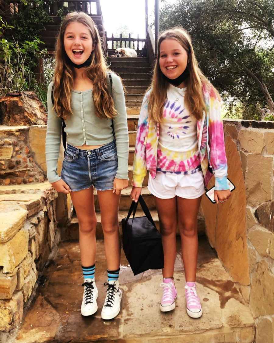 Rebecca Romijn and Jerry OConnells Twin Daughters Start 7th Grade Photo