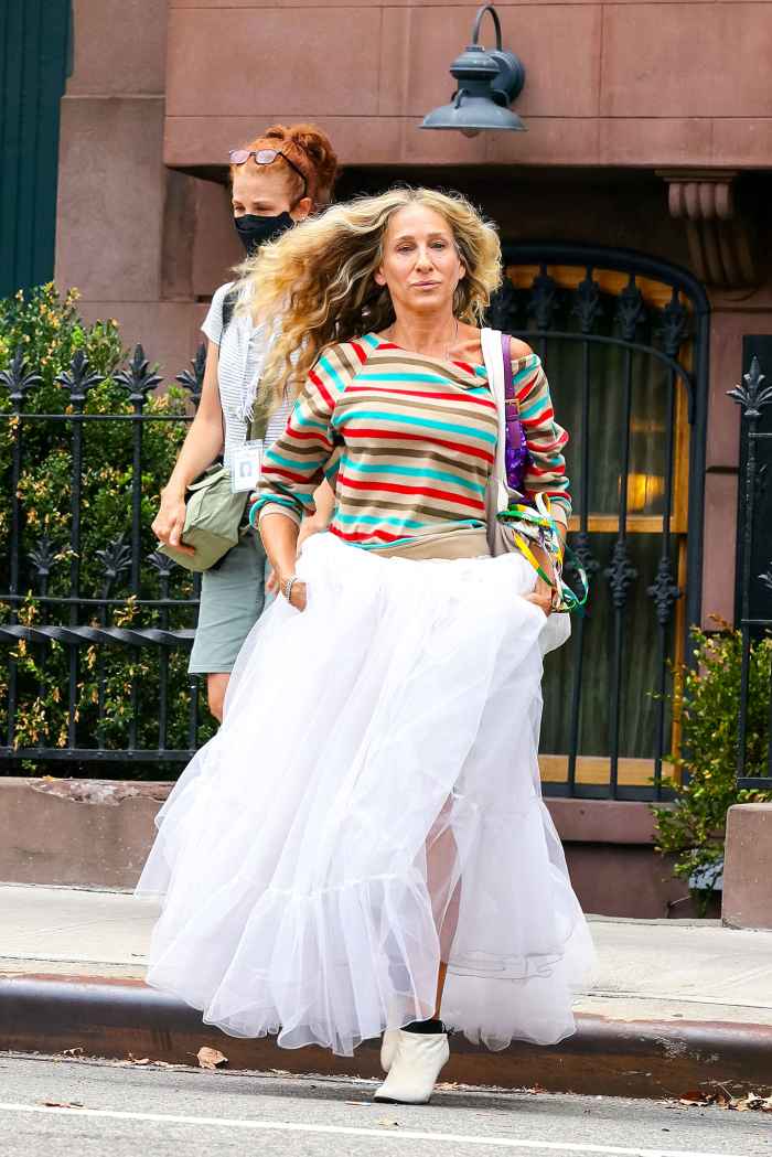 SJP Recreates One Carrie Most Iconic Outfits Sarah Jessica Parker Tutu
