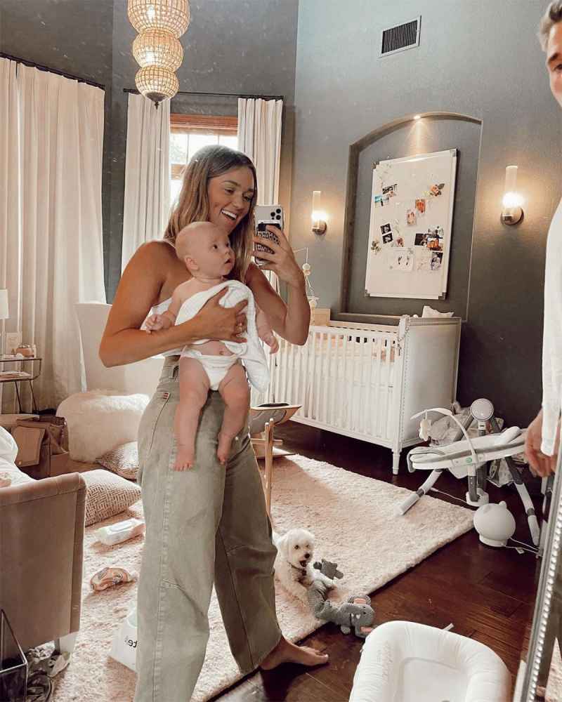 Sadie Robertson Defends Posting Photo of Postpartum Body