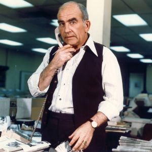 The Mary Tyler Moore Show’s Ed Asner Died at Age 91