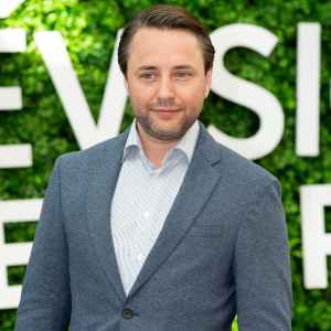 'Mad Men' Alum Vincent Kartheiser Denies Misconduct Allegations Over His Behavior on ‘Titans’ Set